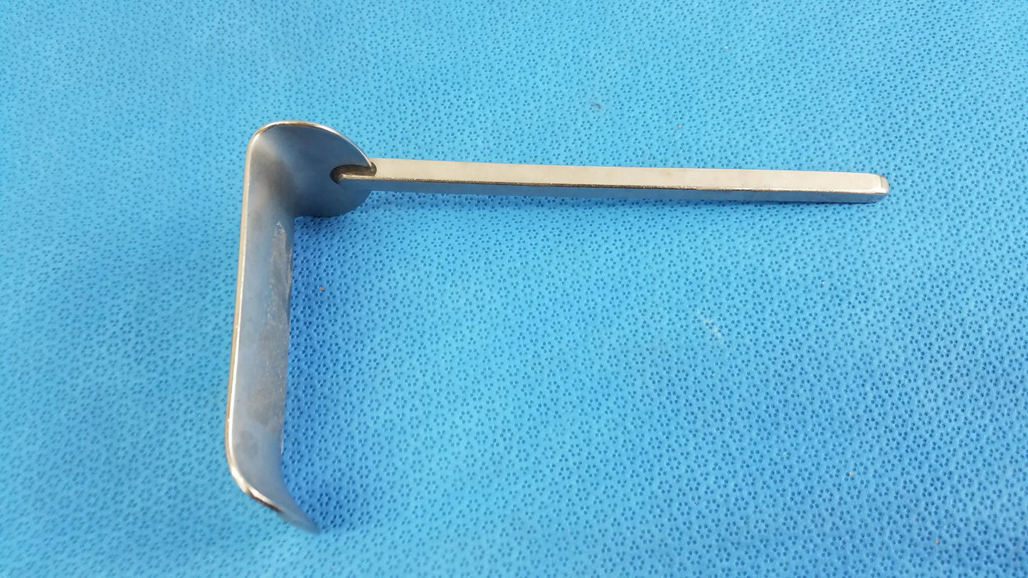 Codman 50-4569 Surgical Kelly Retractor Blade Kelly Retractor Blade, second-hand product photo 6