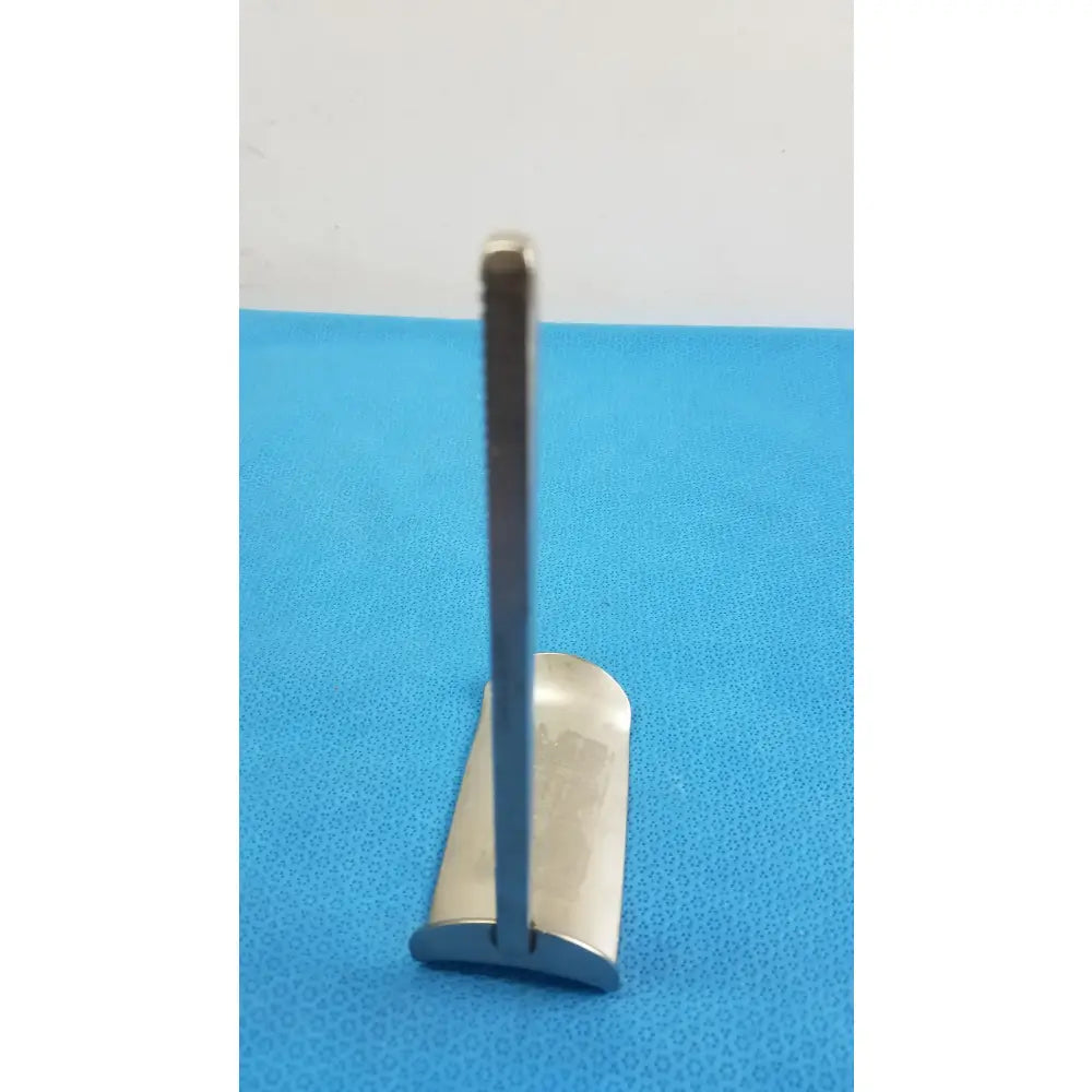 Codman 50-4569 Surgical Kelly Retractor Blade Kelly Retractor Blade, second-hand product photo 3