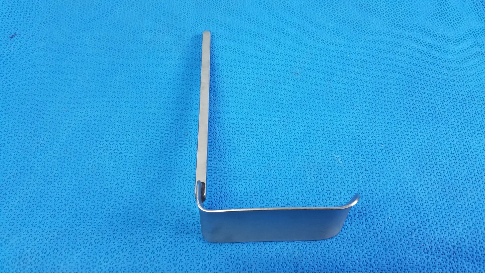 Codman 50-4569 Surgical Kelly Retractor Blade Kelly Retractor Blade, second-hand product photo 7