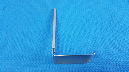Codman 50-4569 Surgical Kelly Retractor Blade Kelly Retractor Blade, second-hand product photo 7