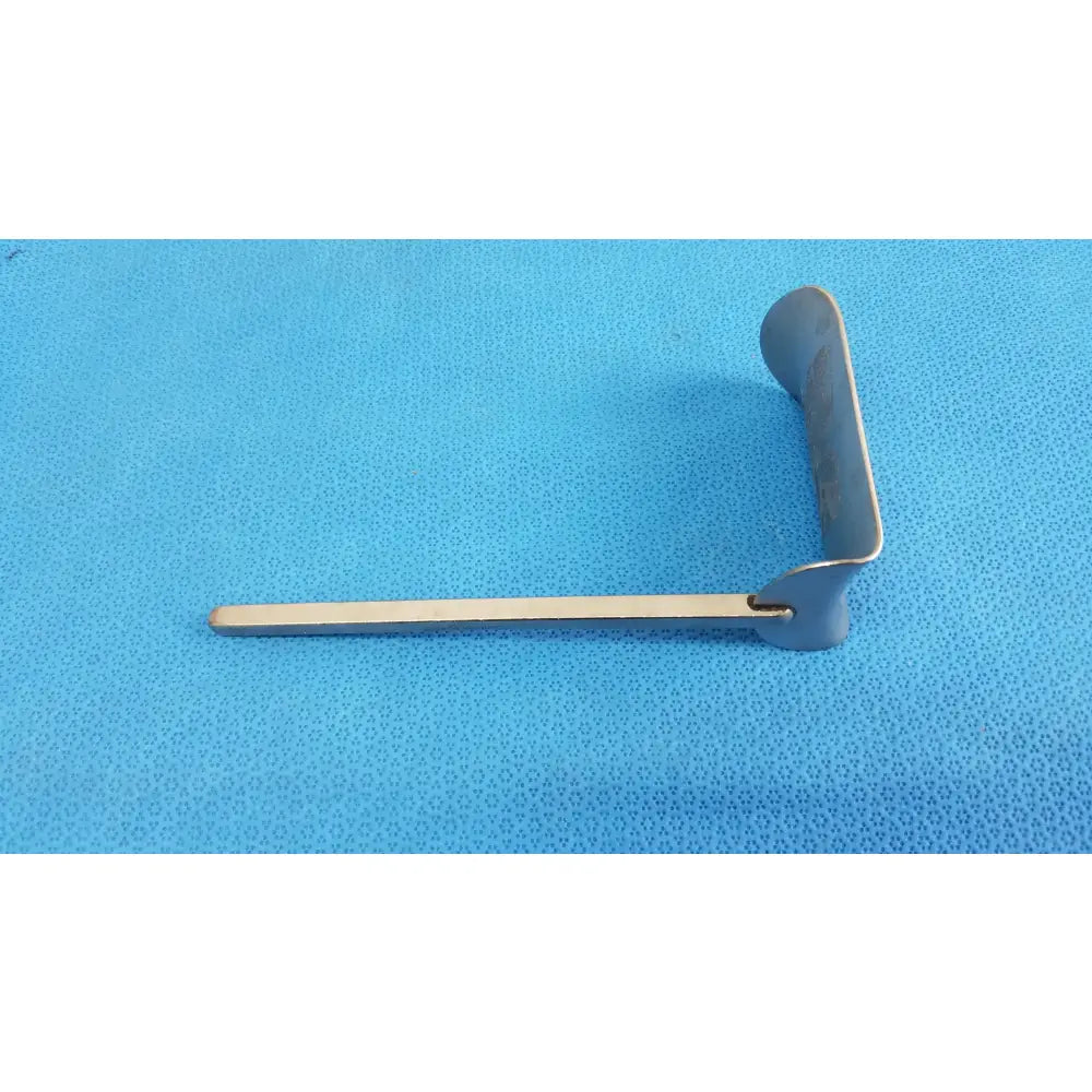 Codman 50-4569 Surgical Kelly Retractor Blade Kelly Retractor Blade, second-hand product photo 8