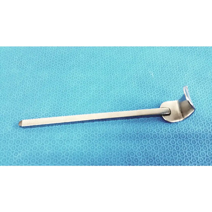 Reuse Medical Equipment Codman 50-4574 Kelly Retractor Blade Kelly Retractor Blade, second-hand product photo 1