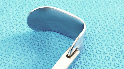 Reuse Medical Equipment Codman 50-4574 Kelly Retractor Blade Kelly Retractor Blade, second-hand product photo 7