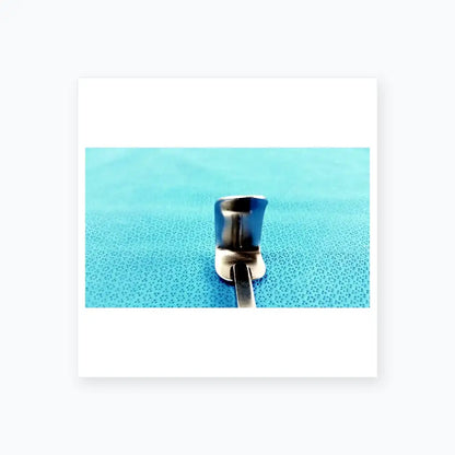 Reuse Medical Equipment Codman 50-4574 Kelly Retractor Blade Kelly Retractor Blade, second-hand product photo 2