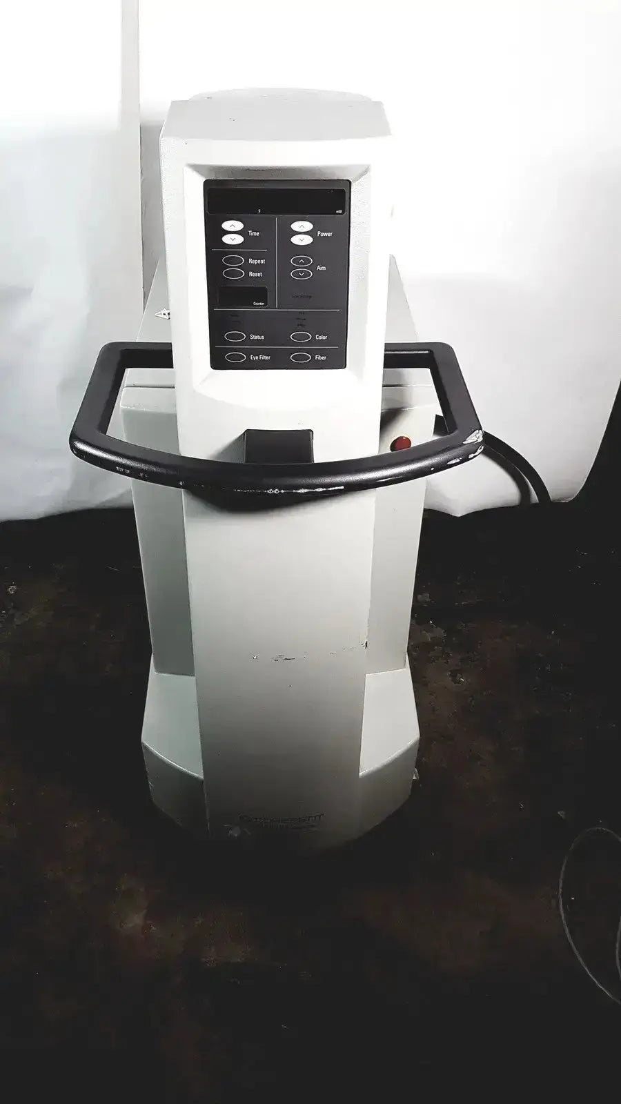 Coherent Novus Omni Opthalmic Photocoagulation Laser System 220 VOLT Ophthalmic Photocoagulation Laser System, as-is (for parts) product photo 2