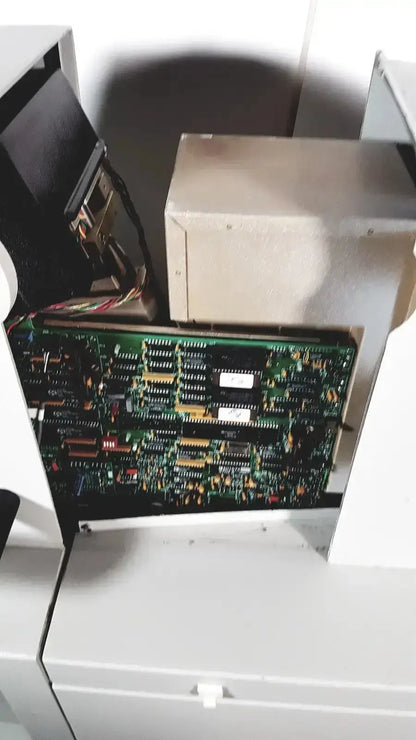 Coherent Novus Omni Opthalmic Photocoagulation Laser System 220 VOLT Ophthalmic Photocoagulation Laser System, as-is (for parts) product photo 8