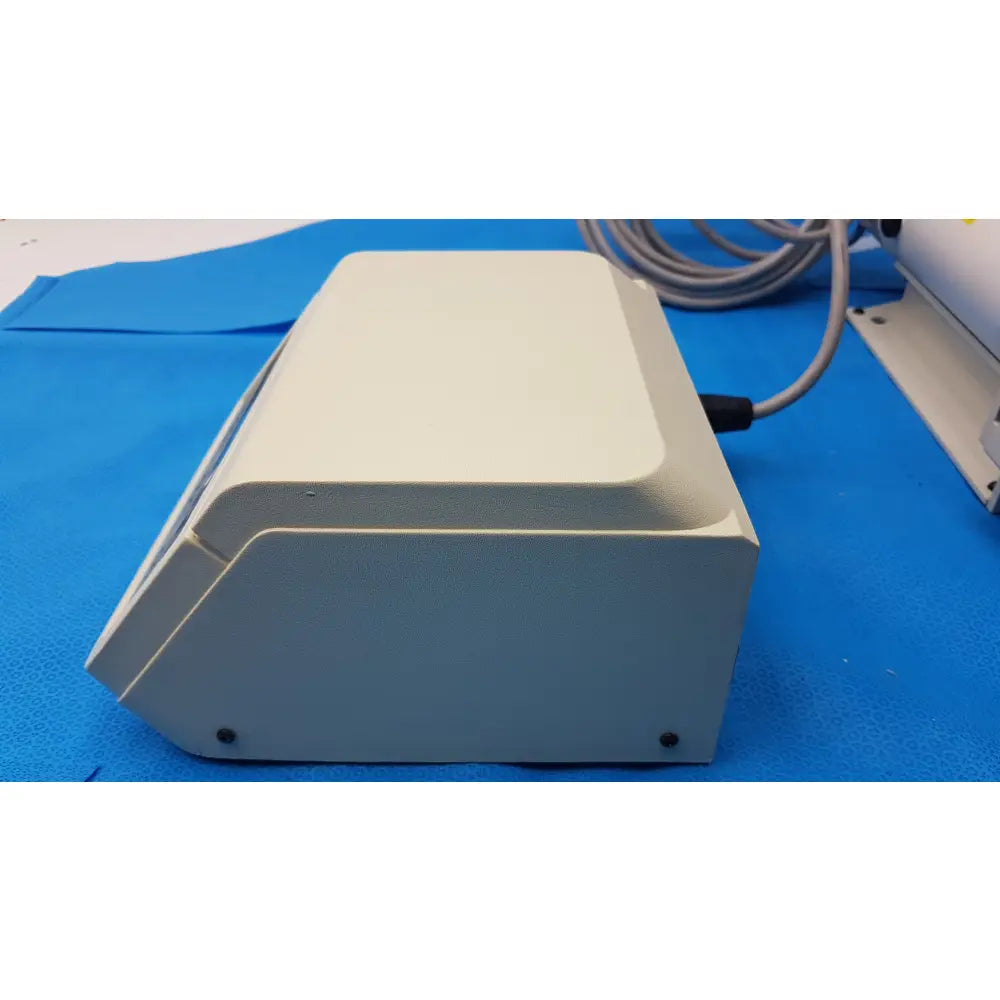 Cole-Parmer Masterflex I/P Digital Modular Drive Pump Controller With 77601-10 Pump - Digital Modular Peristaltic Pump