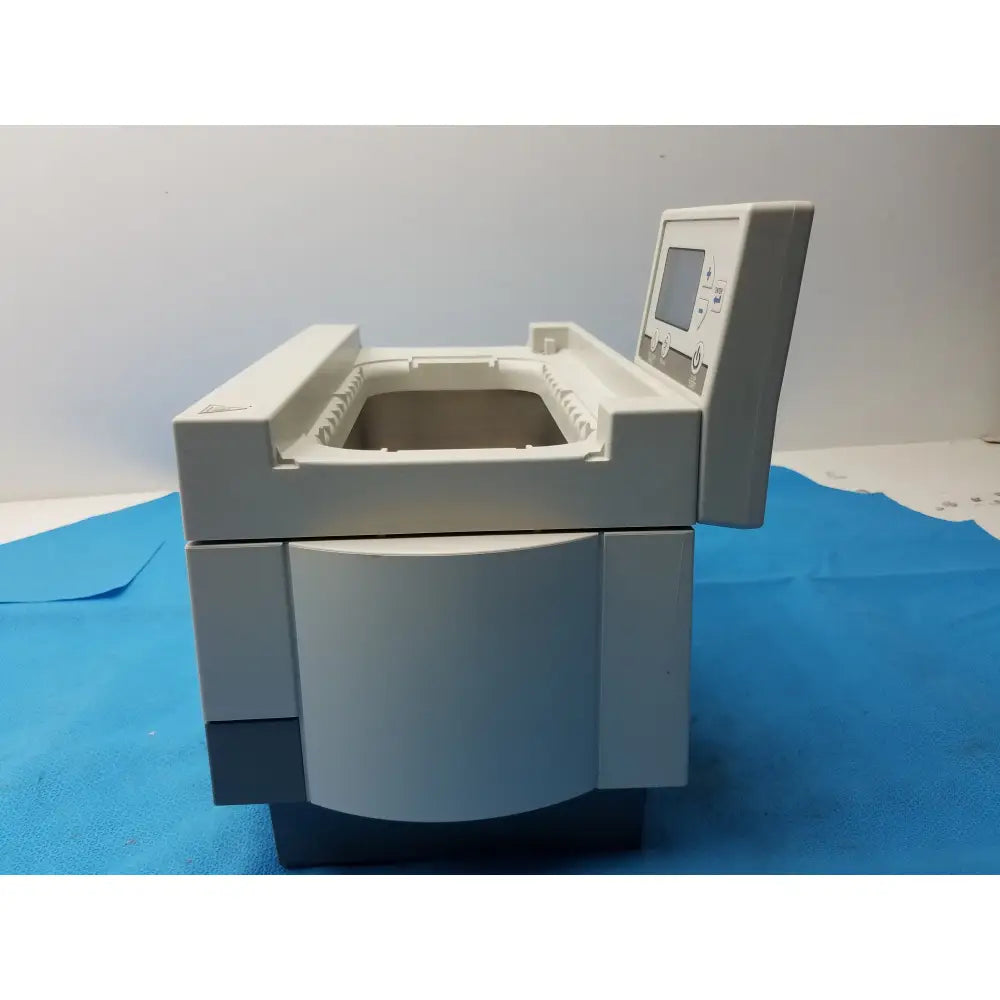 Coltene Whaledent BioSonic UC125 Ultrasonic Cleaner Cavitation Bath Ultrasonic Cleaner / Cavitation Bath, second-hand product photo 3