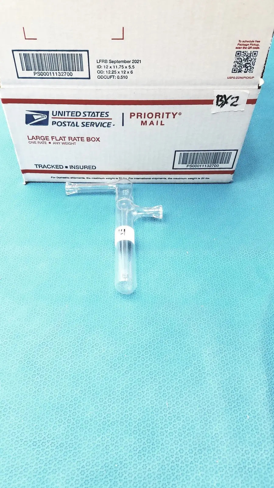Reuse Medical Compact Glass Oil Bubbler – Smoking Pipe for Concentrates Lab Flasks, second-hand product photo 1