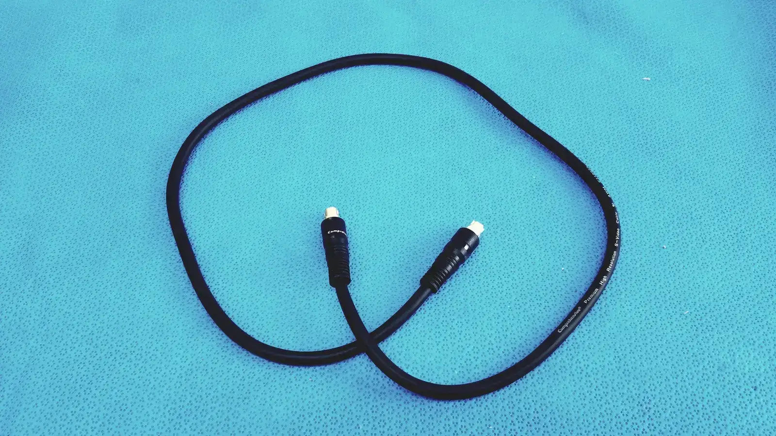 Comprehensive Premium High Resolution S-Video Cable - E119932 S-Video Cable, second-hand product photo 9