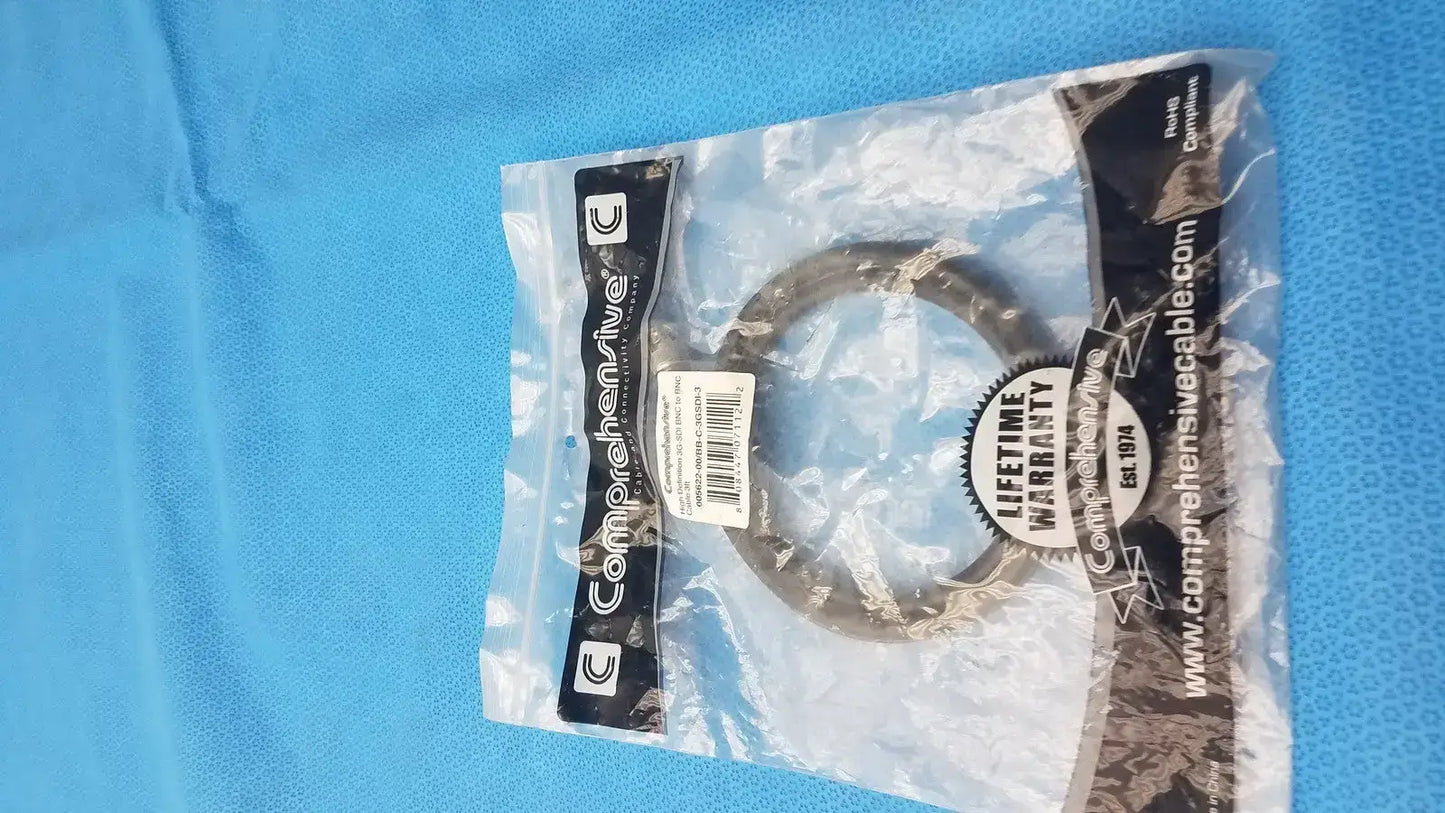 Comprehensive "Comprehensive Pro AV/IT 6ft HDMI High-Speed Cable with Ethernet - Black" HDMI Cable, second-hand product photo 1