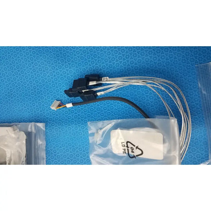 Mixed Computer/Server Accessories Kit – Cables, Connectors, Screws, Software Server Accessory Kit, second-hand product photo 2