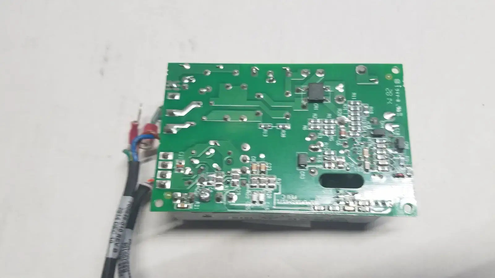 Condor 28 Volt, 0.90 Amp DC Power Supply, Model: GSM28-28G, 100-240VAC Input DC Power Supply, second-hand product photo 15