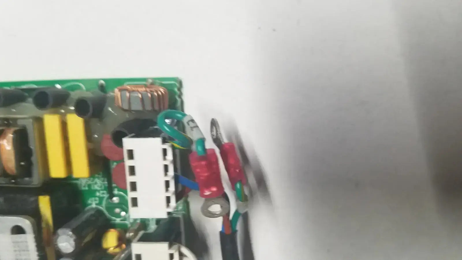 Condor 28 Volt, 0.90 Amp DC Power Supply, Model: GSM28-28G, 100-240VAC Input DC Power Supply, second-hand product photo 9