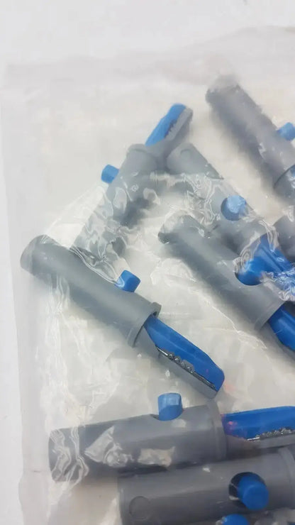 Conmed Banana Adapter 10/Pk Ref: HPH-BLUE Electrosurgical Adapter, second-hand product photo 5