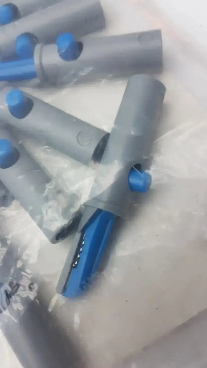 Conmed Banana Adapter 10/Pk Ref: HPH-BLUE Electrosurgical Adapter, second-hand product photo 10