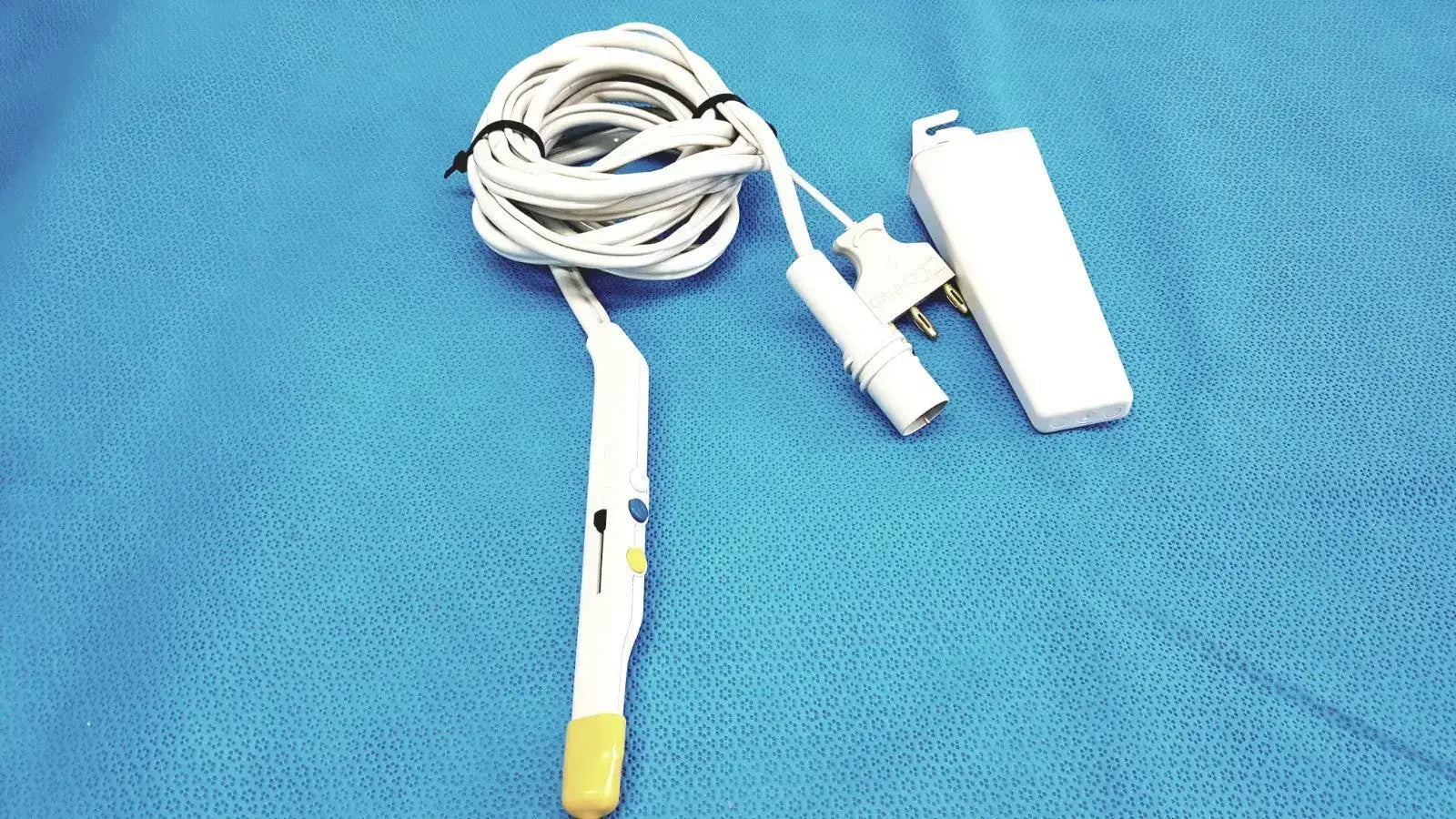 ConMed GoldLine Push Button Electrosurgical Pencil – Surgical Cautery Device Electrosurgical Pencil, second-hand product photo 8