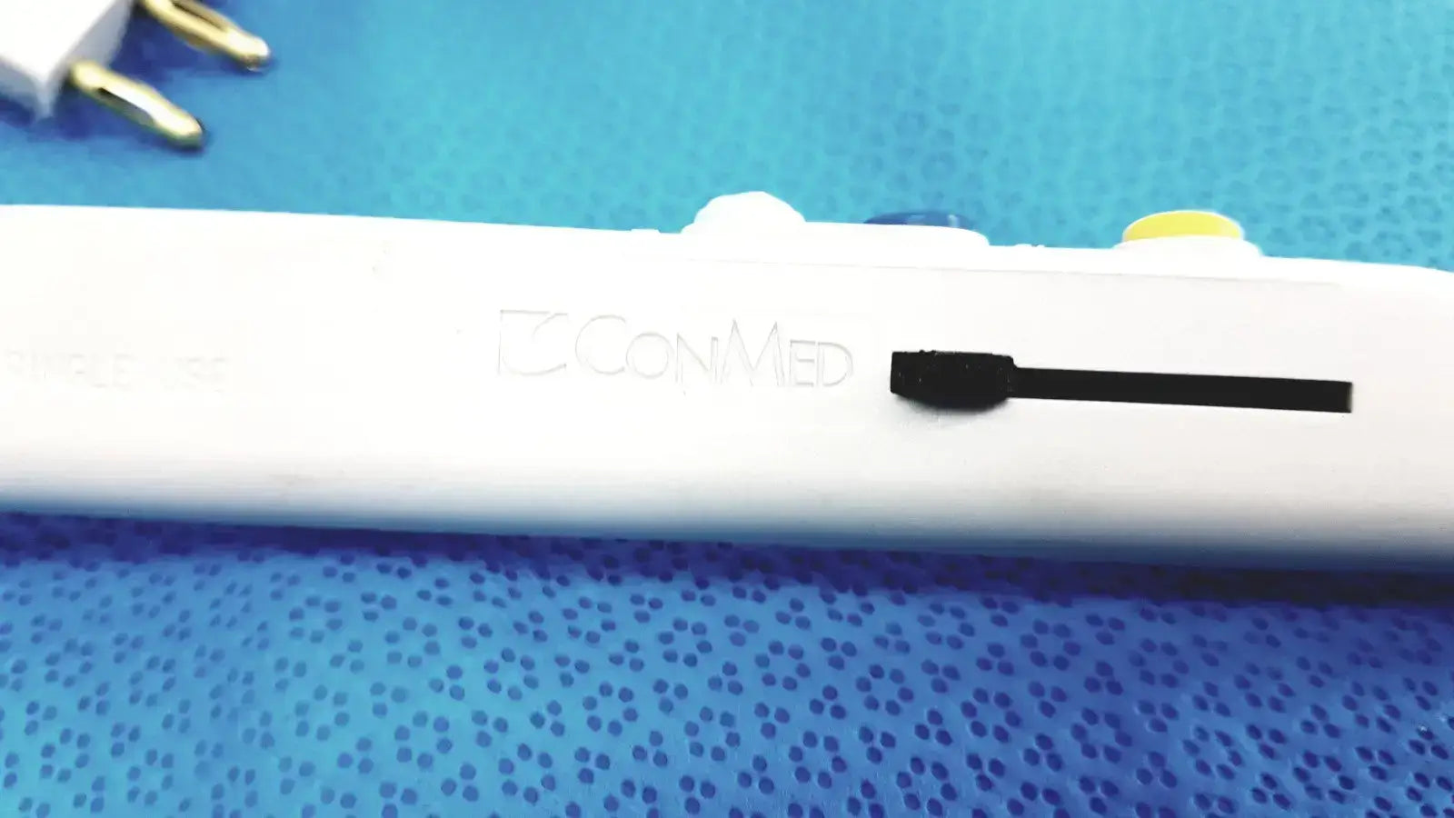 ConMed GoldLine Push Button Electrosurgical Pencil – Surgical Cautery Device Electrosurgical Pencil, second-hand product photo 6