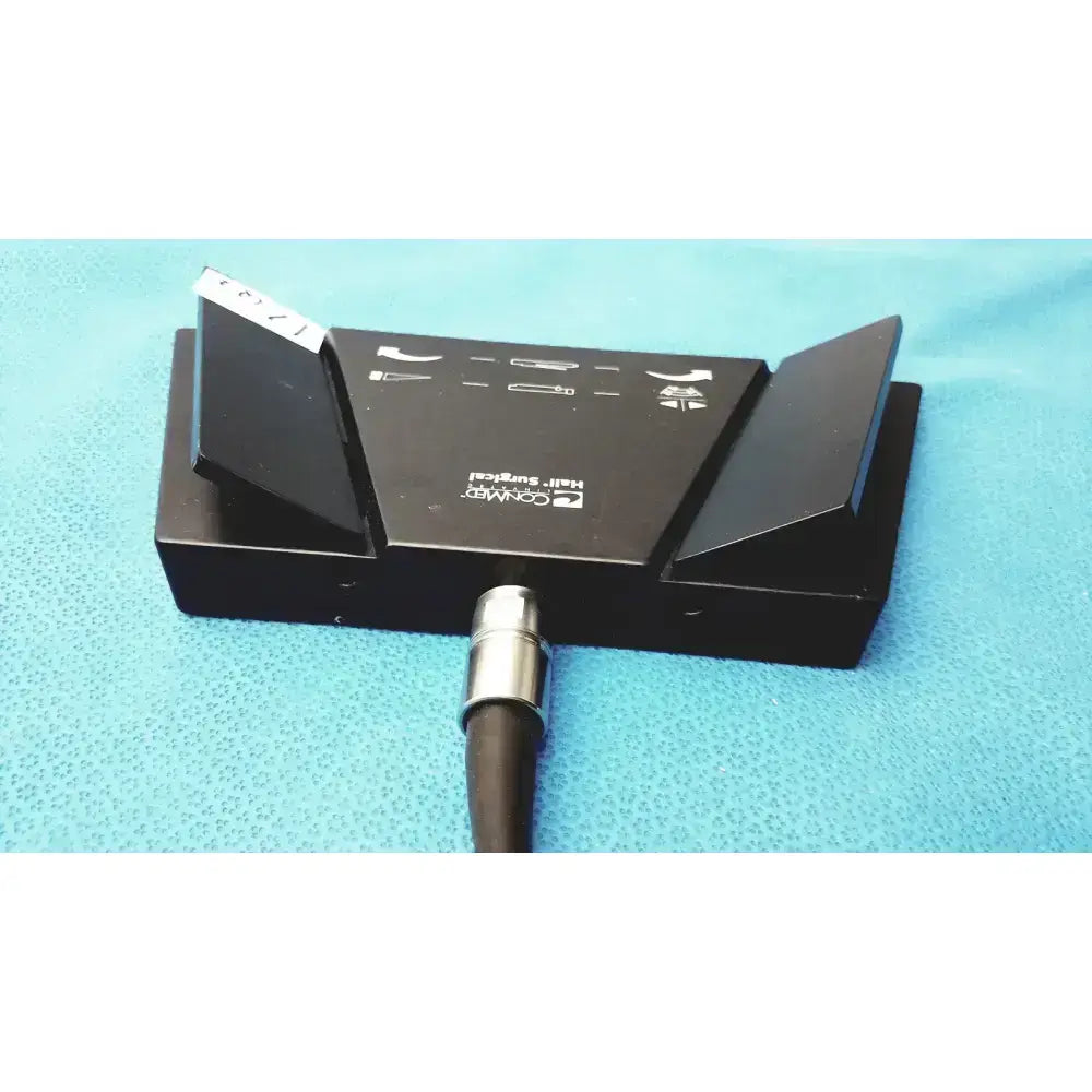 Conmed Hall Footswitch Control Pedal – Used Condition Footswitch Control Pedal, second-hand product photo 1