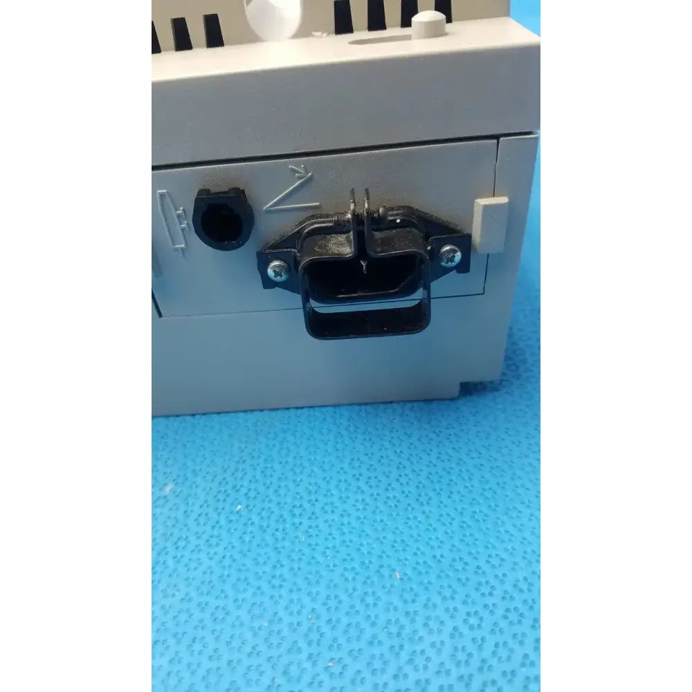 Conmed Hyfrrecator 2000 Model 7-900-115 Electrosurgical Unit, as-is (for parts) product photo 7