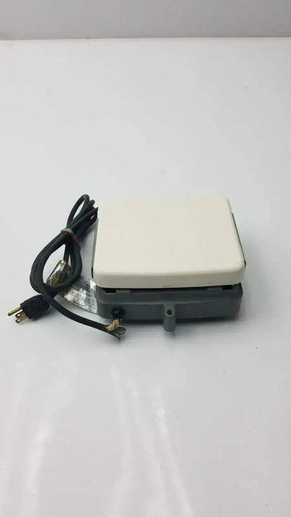 Corning Laboratory Stirrer Model RC-310 Laboratory Stirrer, as-is (for parts) product photo 3