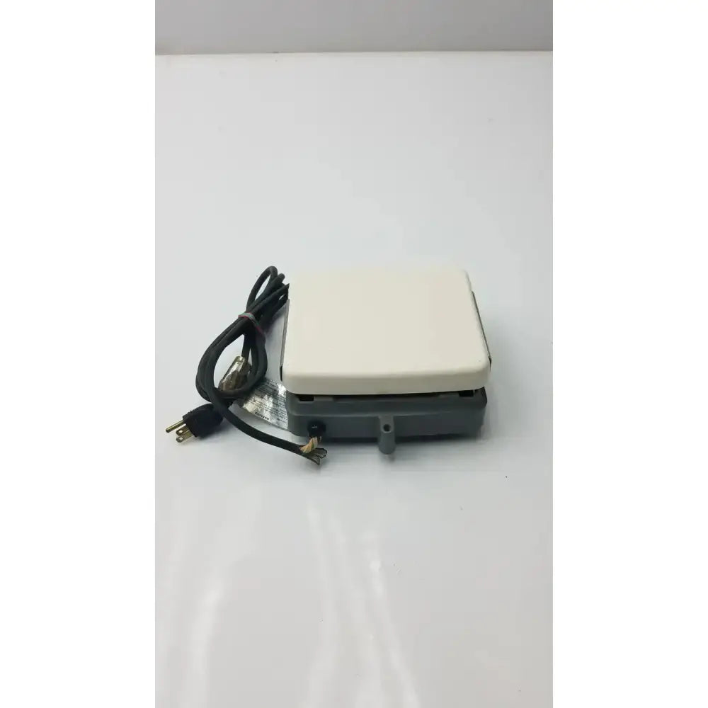 Corning Laboratory Stirrer Model RC-310 Laboratory Stirrer, as-is (for parts) product photo 3
