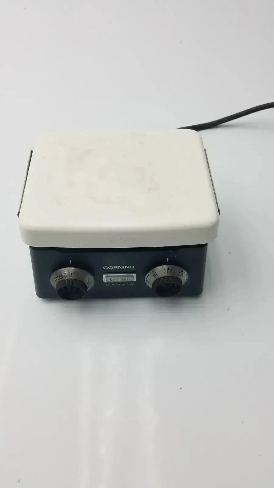 Corning PC-351 Laboratory Hot Plate Stirrer Mixer Hotplate Magnetic Laboratory Hot Plate Stirrer, second-hand product photo 1