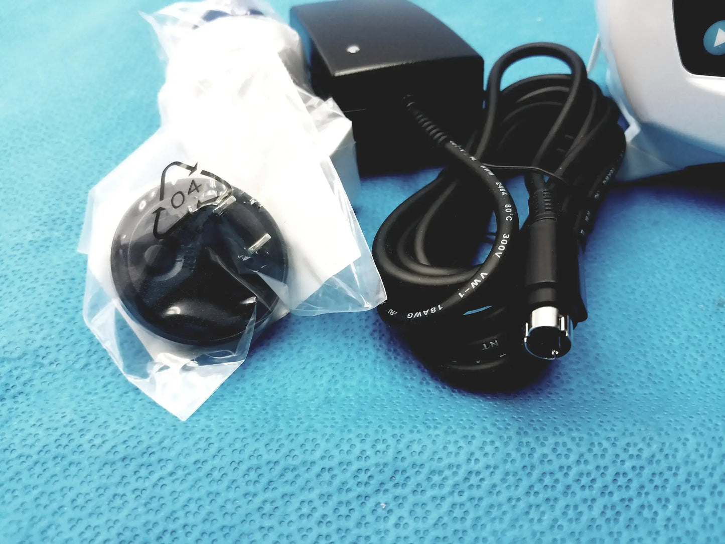 Covidien Kangaroo Enteral Feeding ePump With Pole Clamp and Power Supply Enteral Feeding ePump, second-hand product photo 12