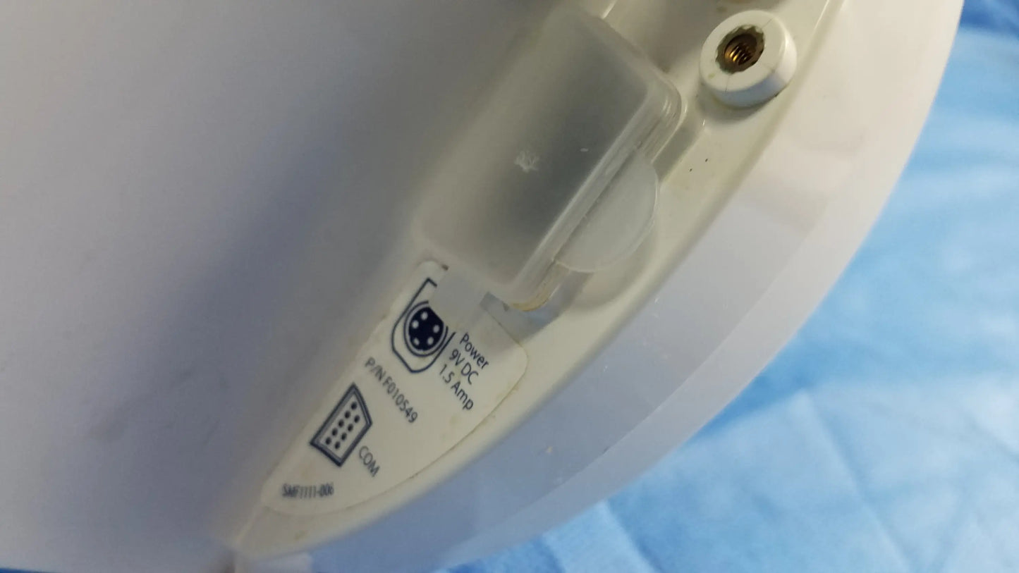 White plastic covidien kangaroo joey nutrition feeding pump with clear cover power input port 9v dc 1.5 amp