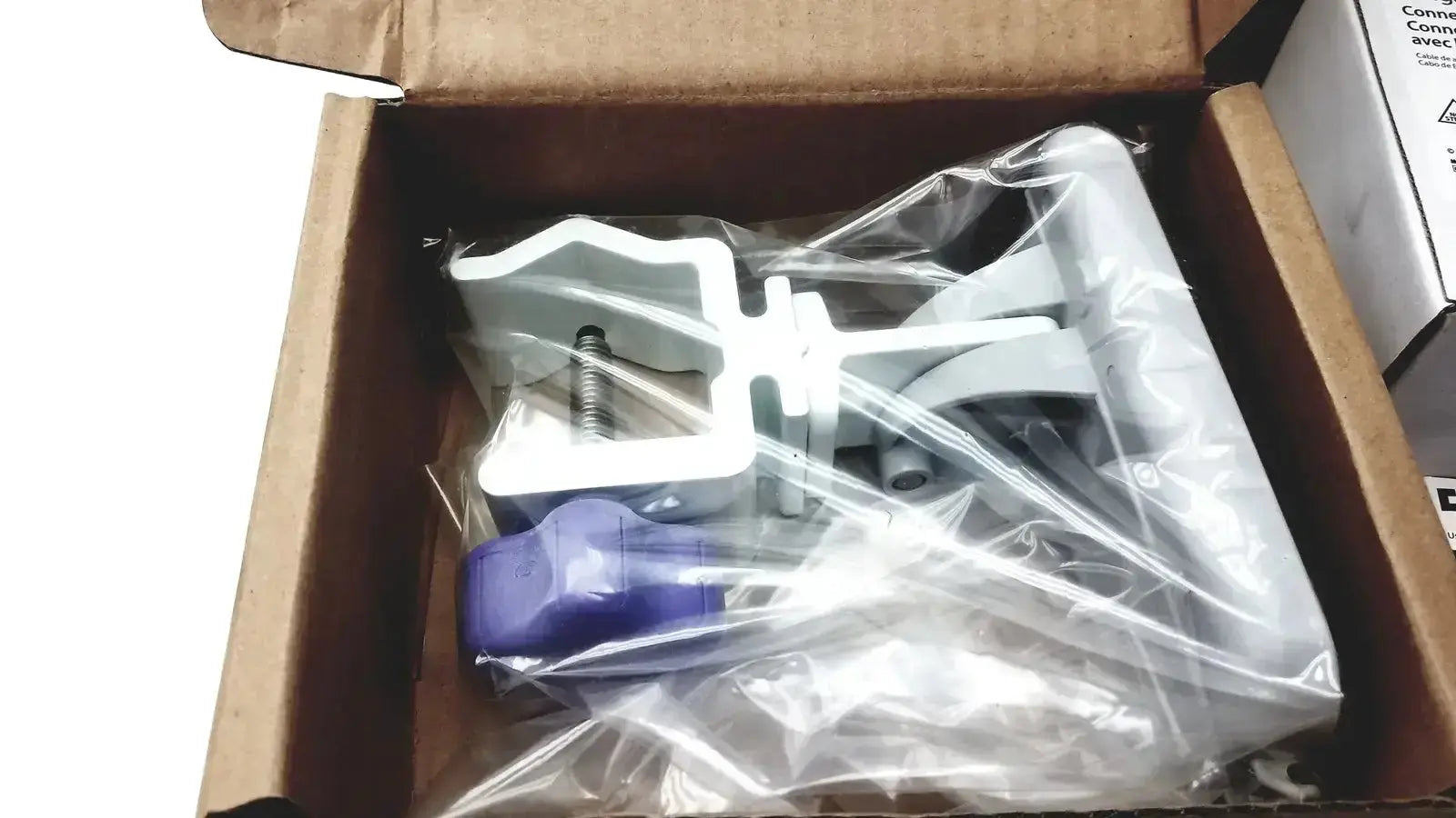 Covidien Kangroo Feeding Pump, Connect Pole Clamp and Extras Feeding Pump, as-is (for parts) product photo 6