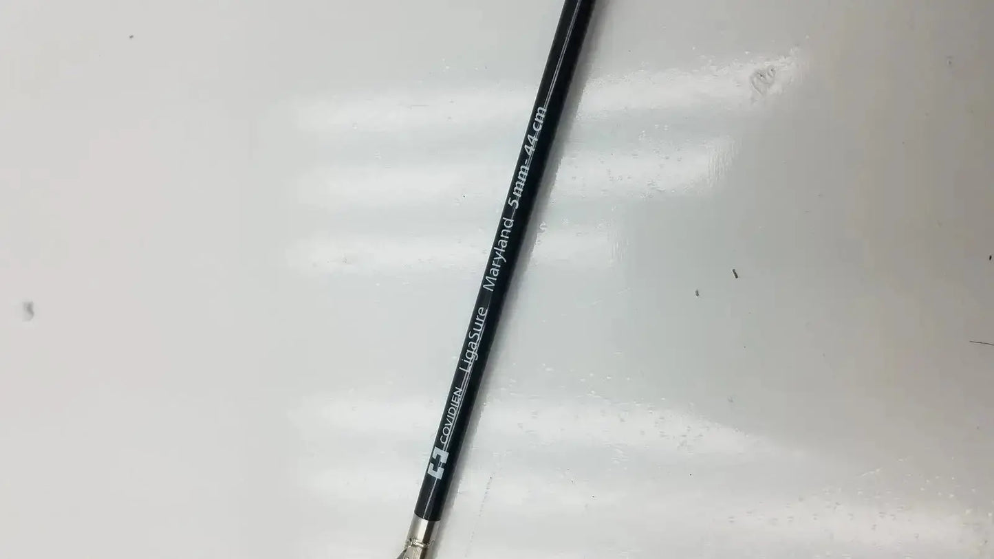 Covidien LigaSure Maryland Jaw Sealer/Divider 5mm-44cm Electrosurgical Instrument, second-hand product photo 5
