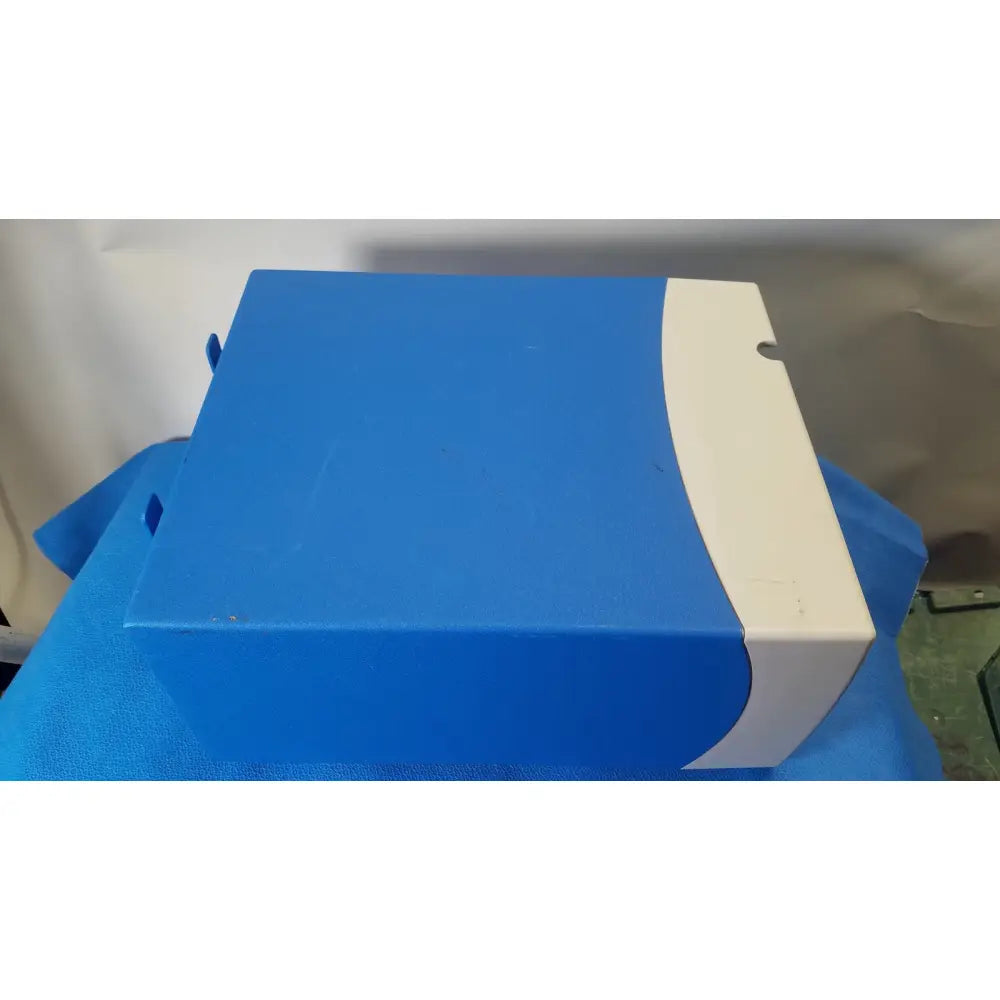 Blue and white plastic binder with curved design for covidien se3690 smoke evacuator product organization