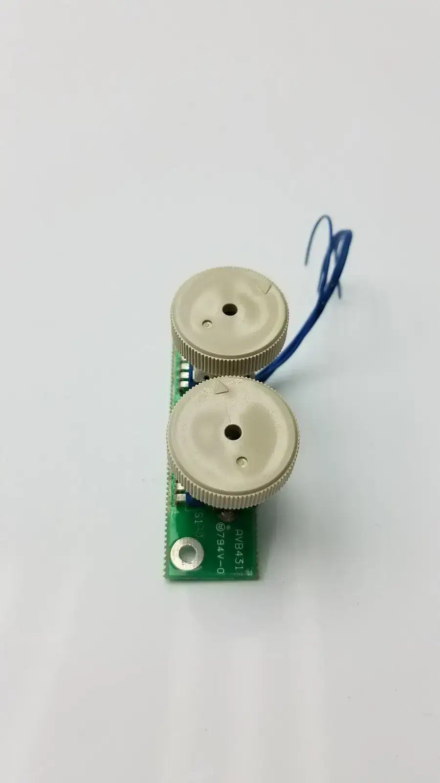 Cricut VR1 BRT, AVB431, 794V-0 Speed & Pressure Dials Cutting Machine Replacement Dials, second-hand product photo 2