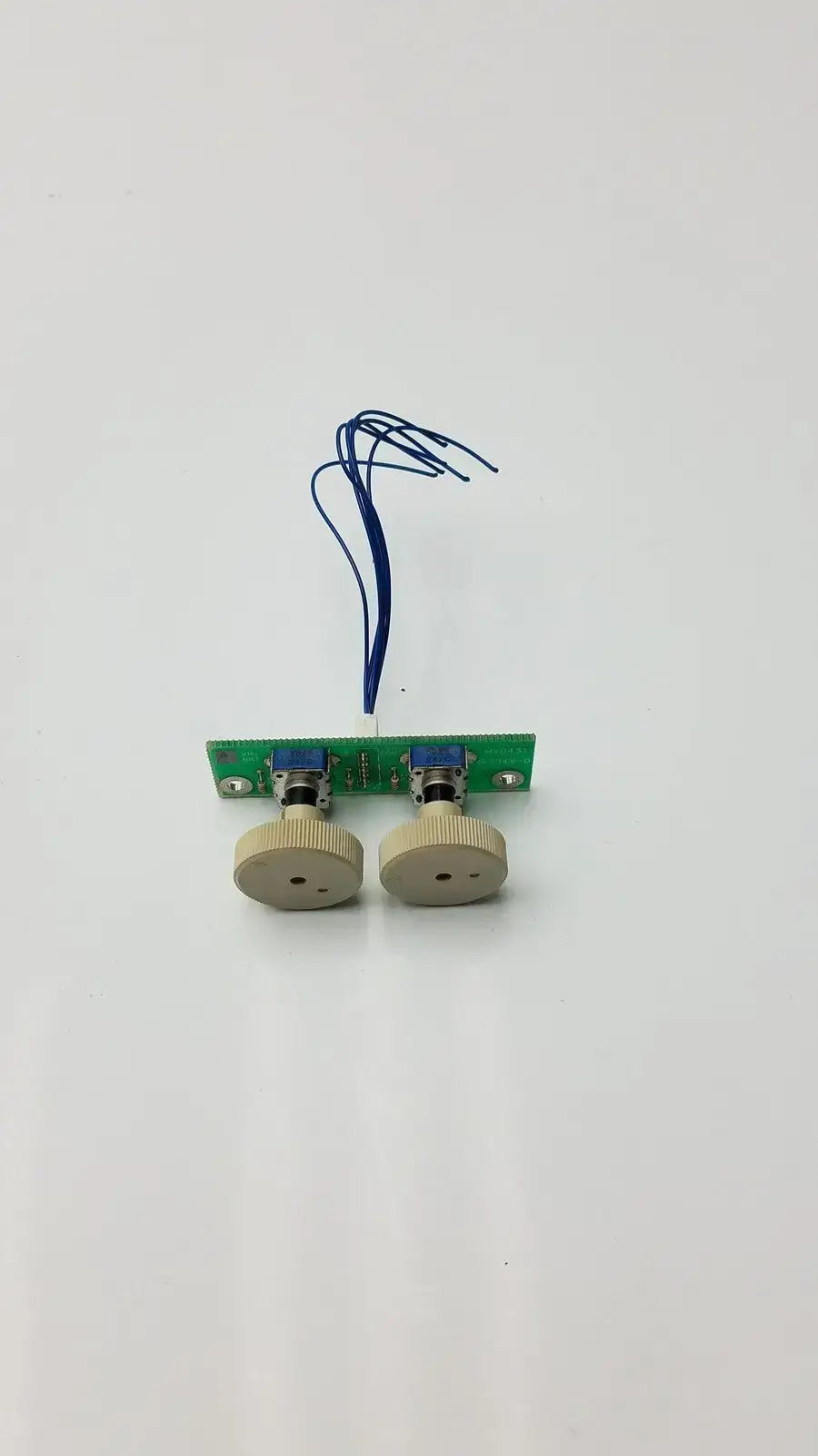 Cricut VR1 BRT, AVB431, 794V-0 Speed & Pressure Dials Cutting Machine Replacement Dials, second-hand product photo 9
