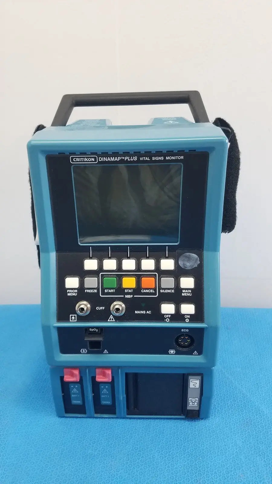 Reuse Medical CRITIKON DINAMAP Plus Vital Signs Monitor 8726 RAD Does Not Turn On Other Medical & Lab Equipment, as-is (for parts) product photo 1