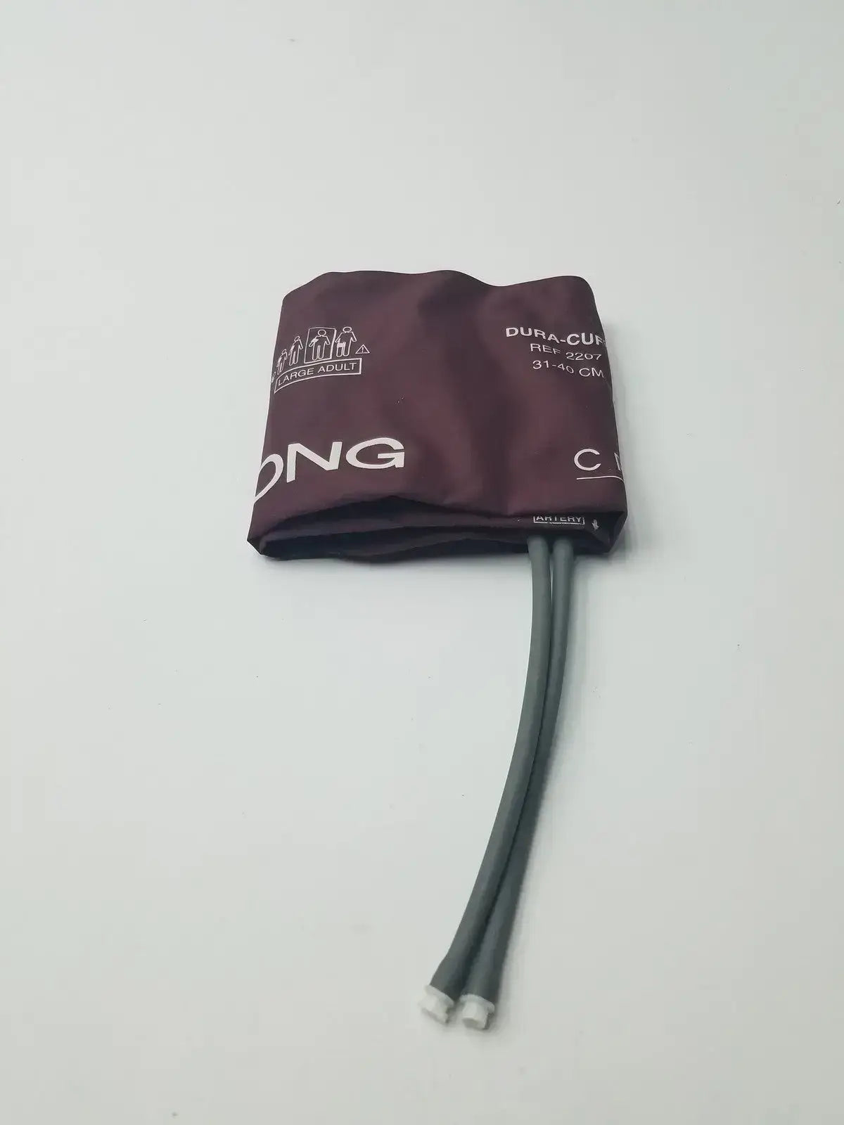 Critikon Dura-Cuf 2207 Blood Pressure Cuff Adult Long 31-40 cm Blood Pressure Cuff, second-hand product photo 1