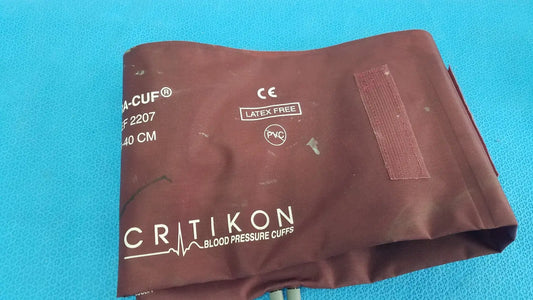 Reuse Medical Critikon DURA-CUF Large Adult Blood Pressure Cuff 2207 (31-40cm) Blood Pressure Cuffs & Hoses, second-hand product photo 1
