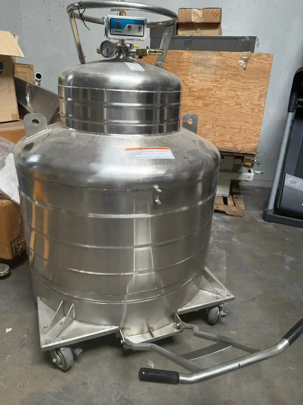 Cryofab Helium UN 1963 Non Magnetic Refrigerated Liquid Medical Gas, second-hand product photo 3