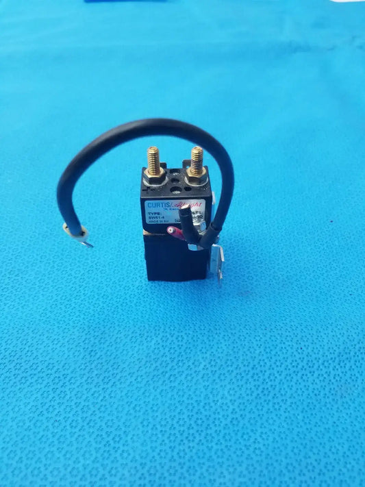 Curtis Albright SW61-4 Contactor 240 Volts Contactor, second-hand product photo 1