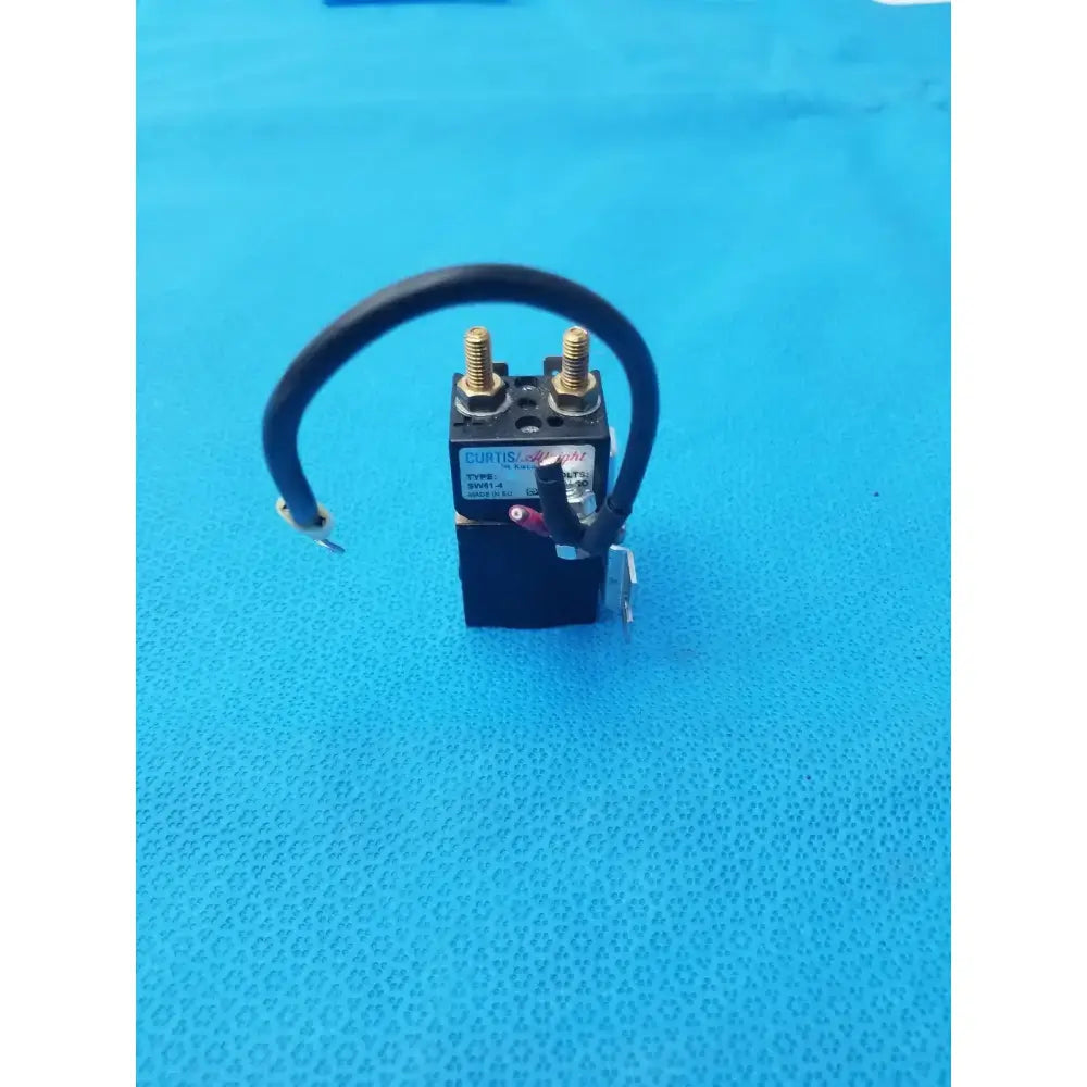 Curtis Albright SW61-4 Contactor 240 Volts Contactor, second-hand product photo 1