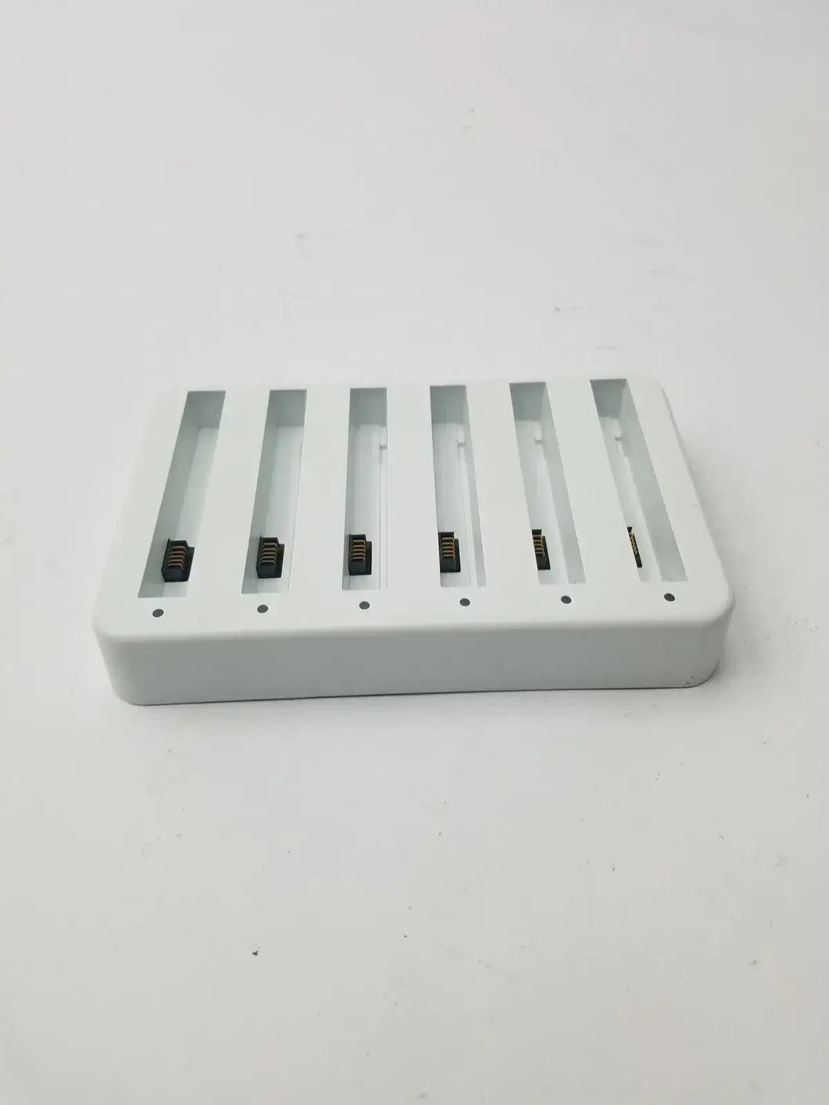 Cybernet CyberMed Rugged X10 Tablet Battery Charging Station 19V/6.32A Tablet Battery Charging Station, second-hand product photo 2