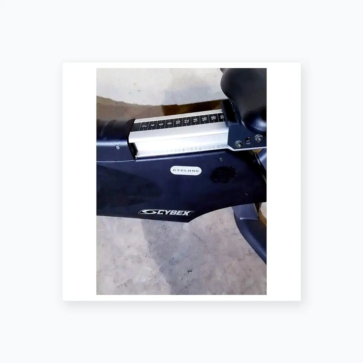 Cybex Cyclone 530r Recumbent Bike Recumbent Exercise Bike, second-hand product photo 4