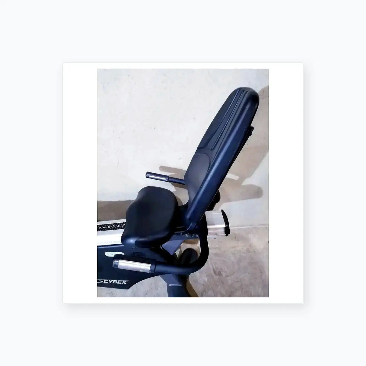 Cybex Cyclone 530r Recumbent Bike Recumbent Exercise Bike, second-hand product photo 3