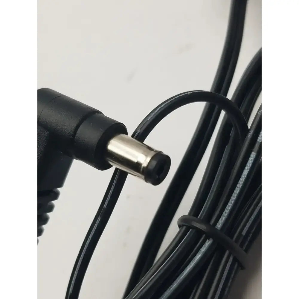 D-Link Switching Mode Power Adaptor F05-050100SPAU Switching Power Adapter, second-hand product photo 4