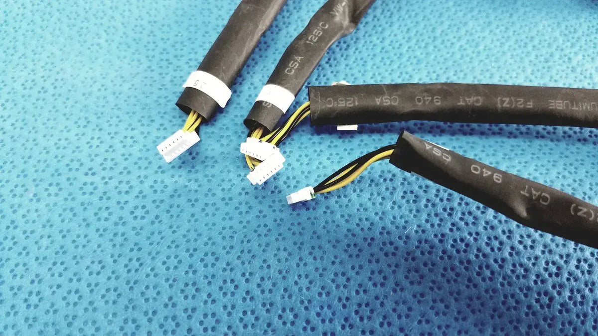 Unbranded D-Sub 9-Pin Serial to 4-Pin Wire Harness Cable - Lot of 4 Serial to Wire Harness Cable, second-hand product photo 6
