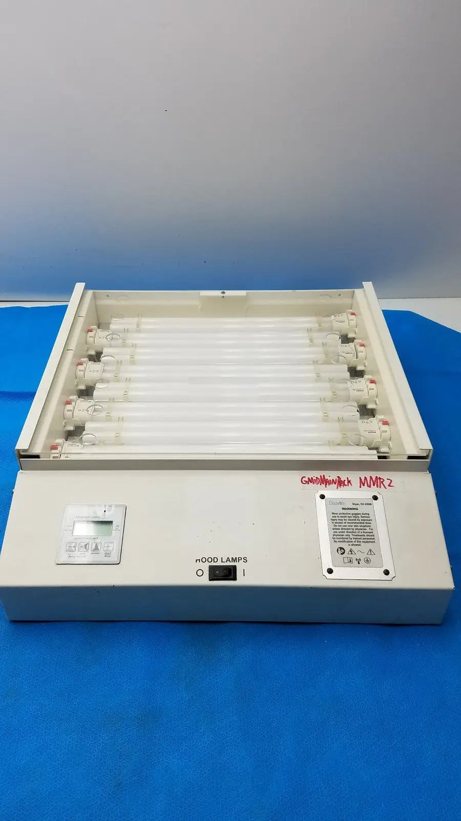Reuse Medical Daavlin M Series X 311-10 Phototherapy Lighting Unit PN M4585-PLNBX-0010 Other Medical & Lab Equipment, second-hand product photo 1