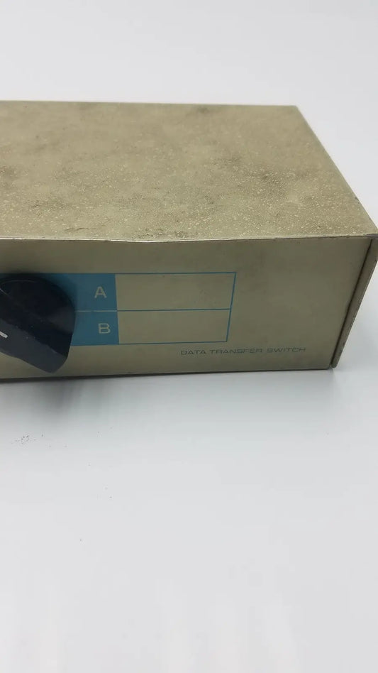 Generic Data Transfer Switch 2 Switch Option Electronics Equipment Audio Video Data Transfer Switch, as-is (for parts) product photo 2