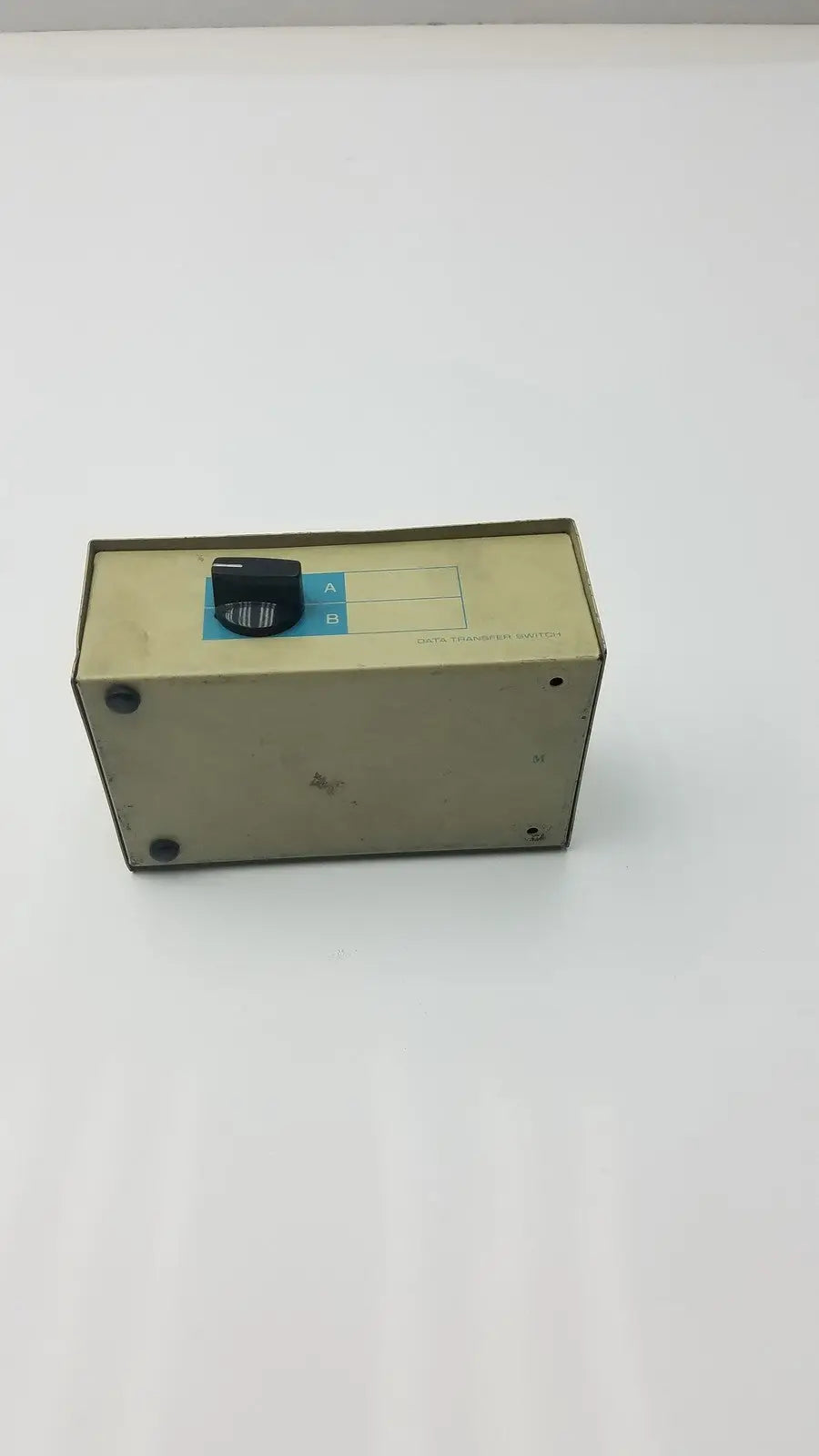Generic Data Transfer Switch 2 Switch Option Electronics Equipment Audio Video Data Transfer Switch, as-is (for parts) product photo 8