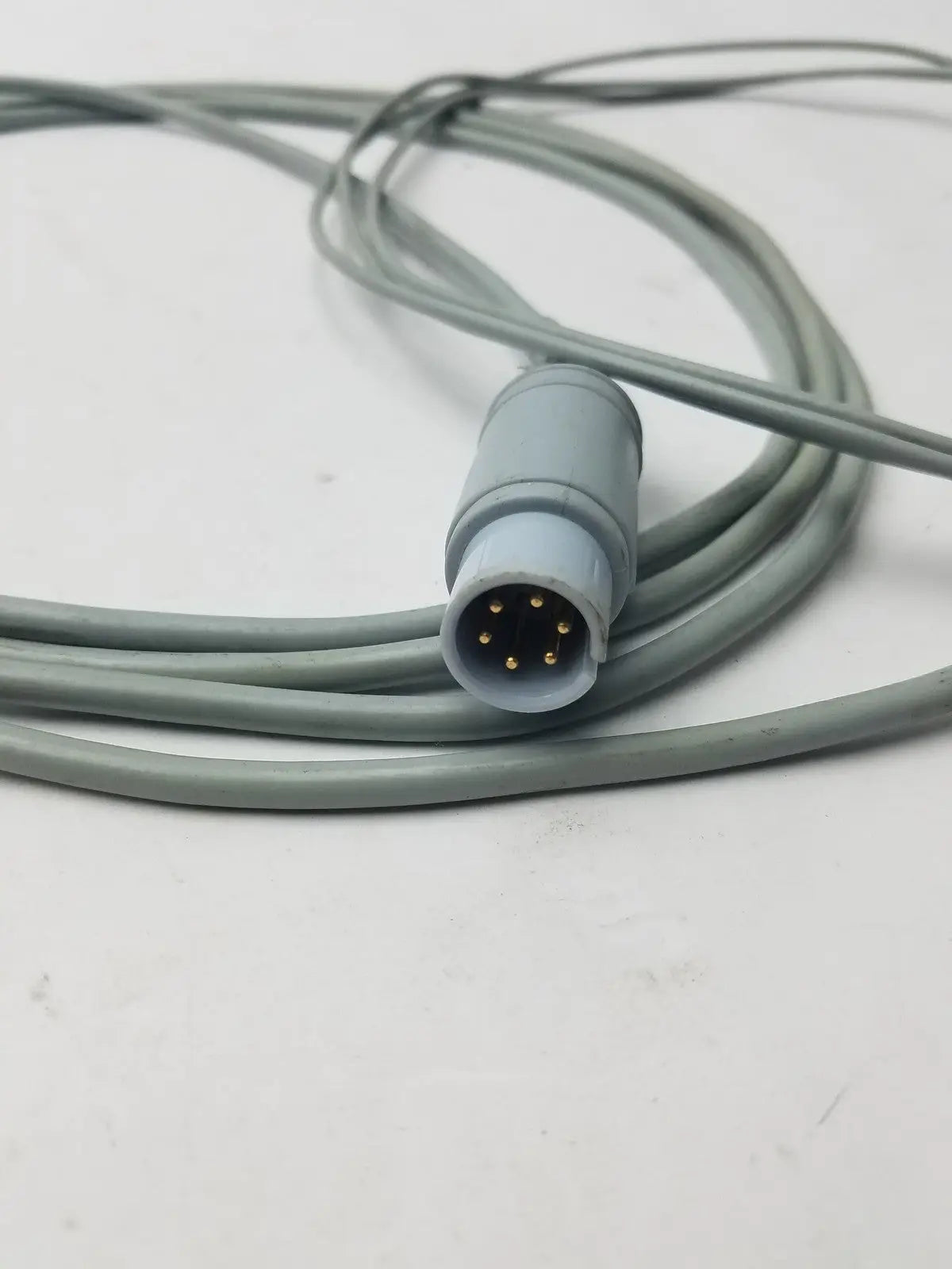 Datascope 0012-00-1261-02 and 0012-00-1255-01 5-Lead ECG Trunk Cable & Leadwires ECG Trunk Cable & Leadwires, second-hand product photo 3