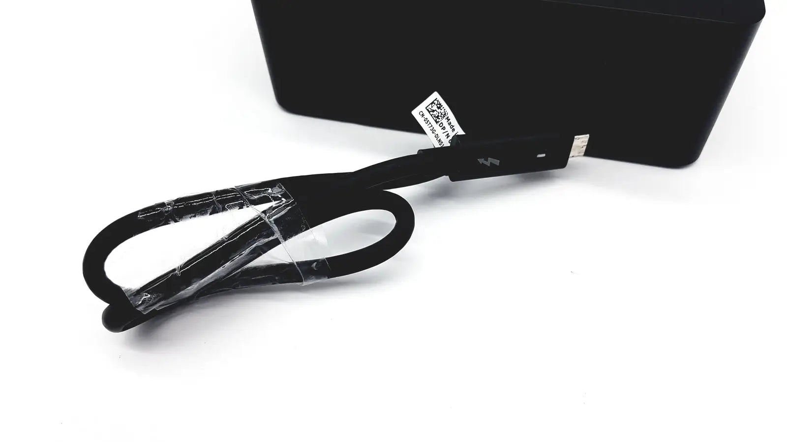 Dell Thunderbolt Docking Station TB16 K16A001 - USB Type C 3.0 - Unteste Thunderbolt Docking Station, as-is (for parts) product photo 4